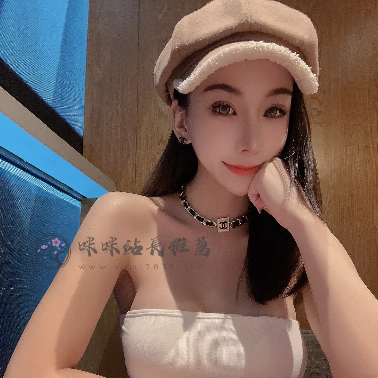 2755589243v.jpg