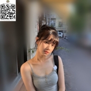 三點粉嫩小美眉  小竹  158/C/19歲