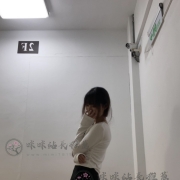 小糖 162cm 45kg C奶 19歲