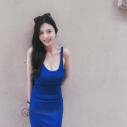 美艷少婦身材超有料 技術派代表 床上超敢玩