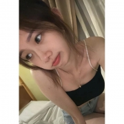 #安柏 155-22歲-C奶-45kg