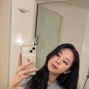 溫柔知性系姐姐，身材剛剛好，舒服無壓力。
