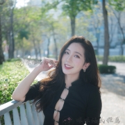 甄希   165  E奶   氣質 優雅 漂亮