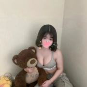 大奶蘿莉，男人必解鎖款，