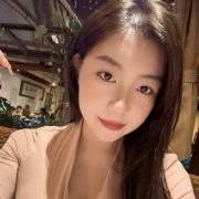 F奶人妻 × 技術流熟女 × 榨汁專家 沒有她吸不出的精！