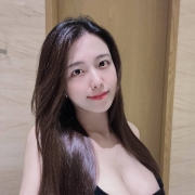 白小姐   165/48/E+    26歲    輕熟氣質姐姐