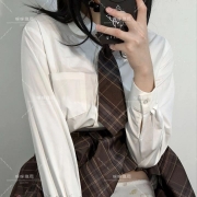 薰衣草 — 158cm · B · 43kg · 20歲