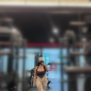 奶糖 166  .  55 .  I  23歲