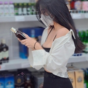 小璇，168cm，D杯，23歲