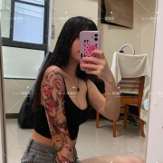 #今天新報班刺青小正妹，咪咪超推薦！